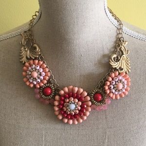 Peach statement necklace